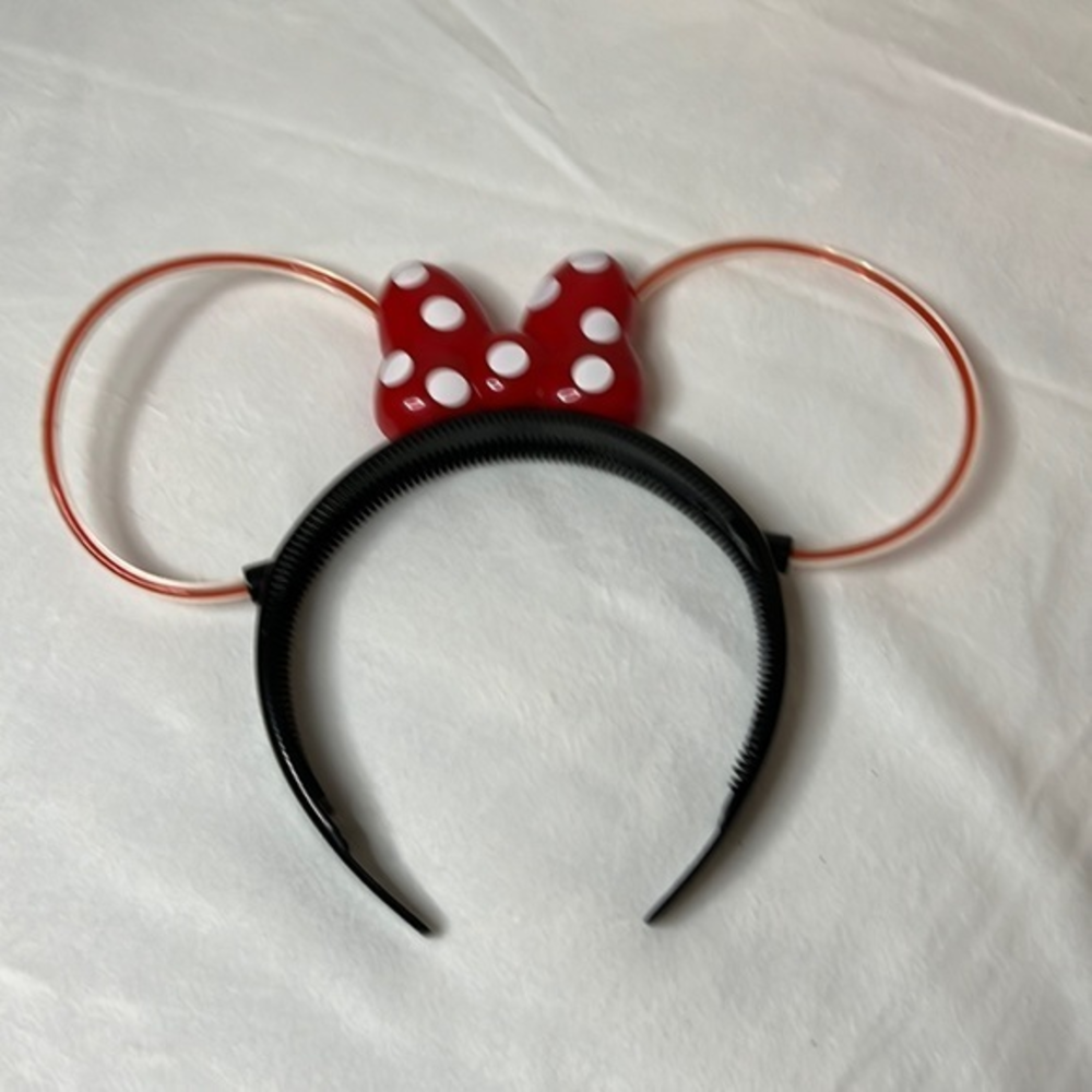 Disney Park Red Lite‎ Up Minnie Ears